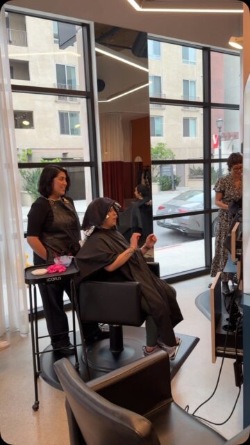another busy day at the salon!! #pasadena #salonxia #playhousepasadena #hair #hairstylist #hairsalon #pasadenasalon #busysalon